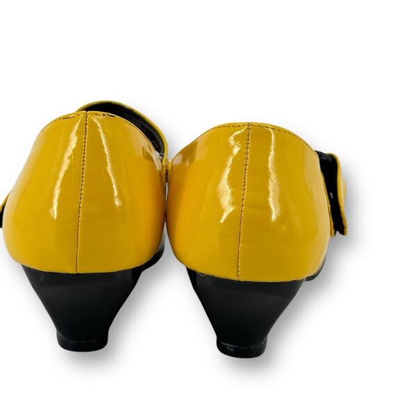 Disney Minnie Mouse Yellow Patent Mary Jane Kitten Heel Shoes Sz 10 Red Bow - Picture 4 of 6